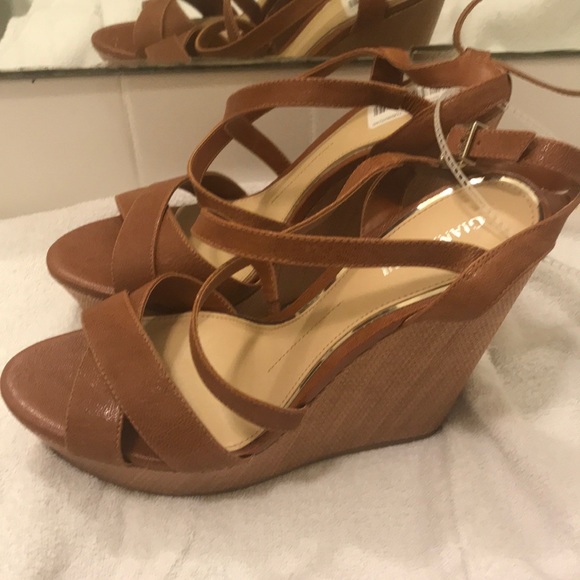 Gianni Bini Sandals - Picture 5 of 5